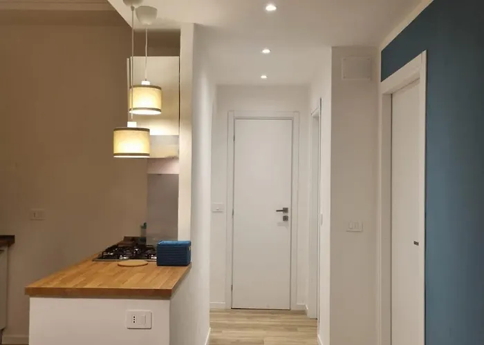 La Casa Bianca E Blu Ραπάλο