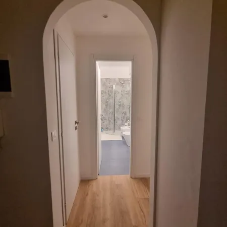 La Casa Bianca E Blu *