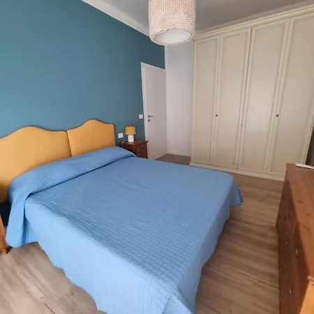 La Casa Bianca E Blu דירה